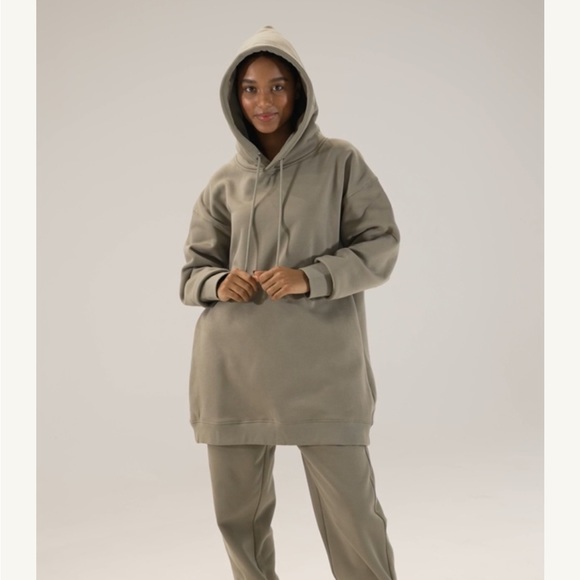 BRAND NEW ESSENTIALS sage green 2 piece hoodie jogger oversized 100% cotton set - Picture 4 of 9